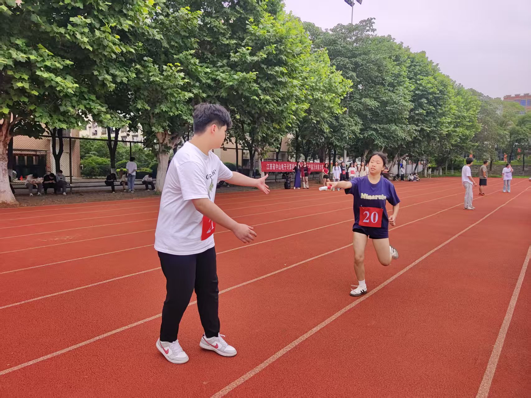 4743dc9e3dfd5731ff35caec1875c4d.jpg 4743dc9e3dfd5731ff35caec1875c4d.jpg