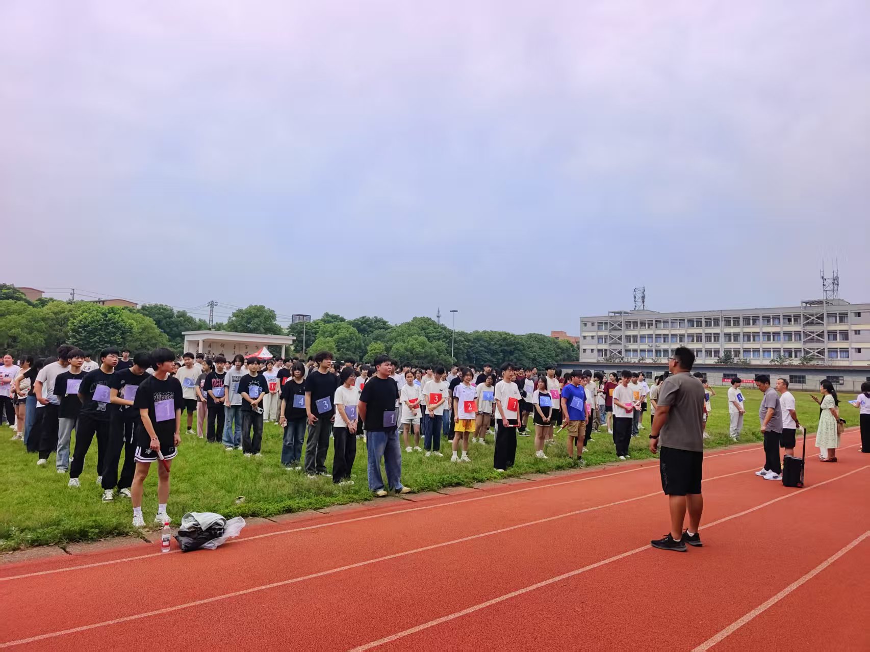 71db7723b90869304e08e2764de802f.jpg 71db7723b90869304e08e2764de802f.jpg