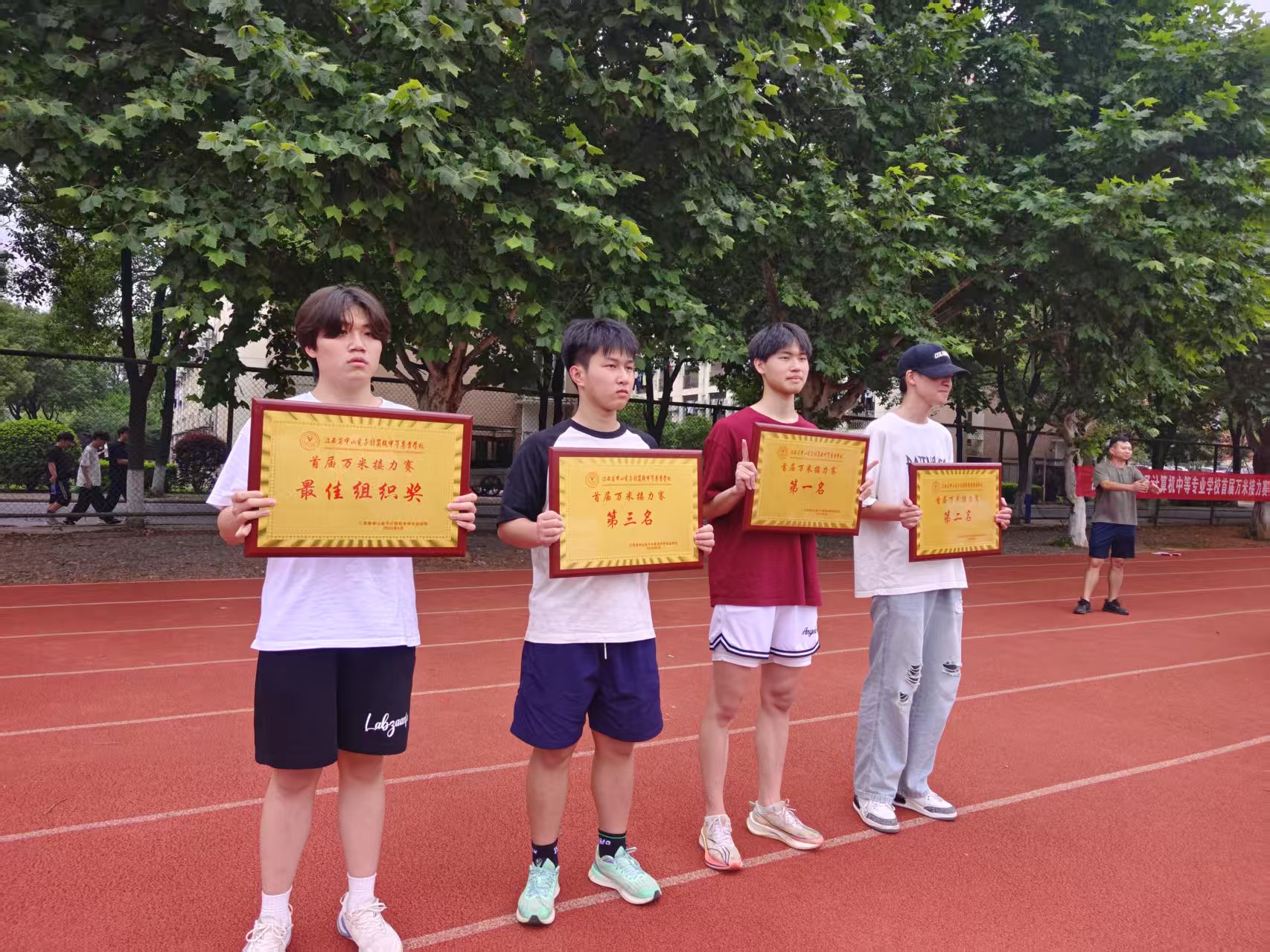 9388165d58c95758f2d8eed86e7731d.jpg 9388165d58c95758f2d8eed86e7731d.jpg