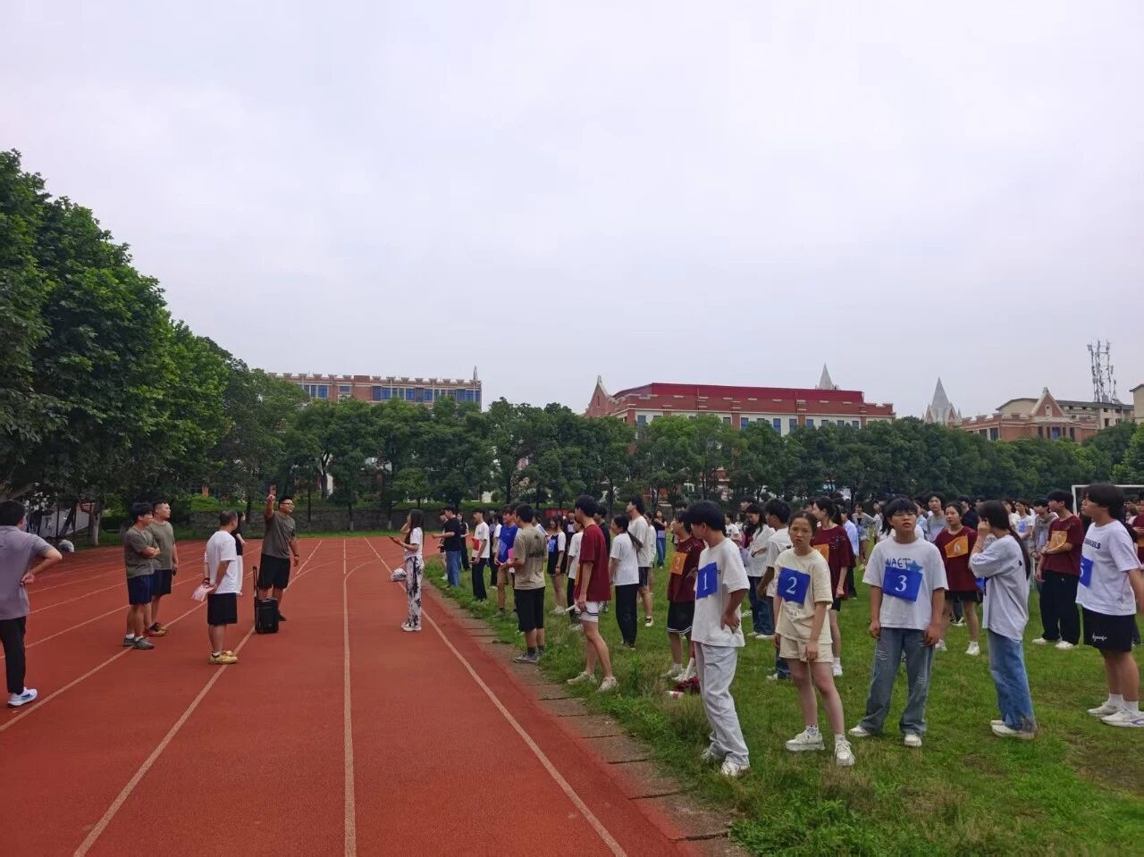 0b4c678cd8daf2b7b0bd846be561c40a.jpg 0b4c678cd8daf2b7b0bd846be561c40a.jpg